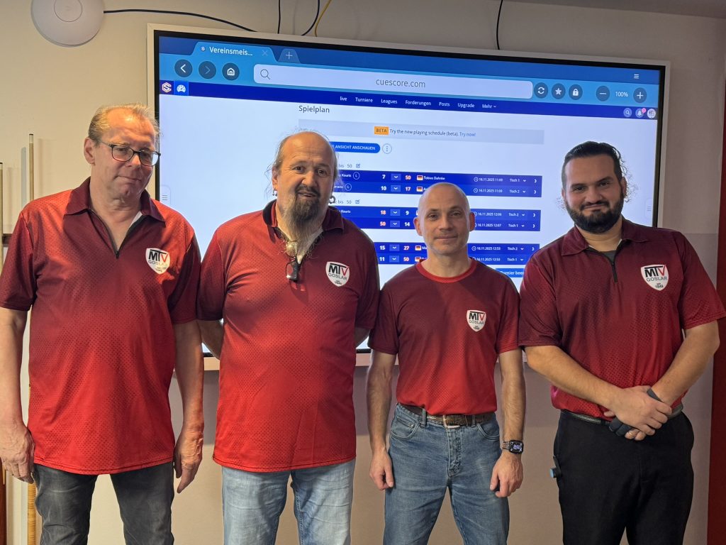 Das Bild zeigt die Teilnehmer der Vereinsmeisterschaft in der Disziplin 14 und 1 endlos.